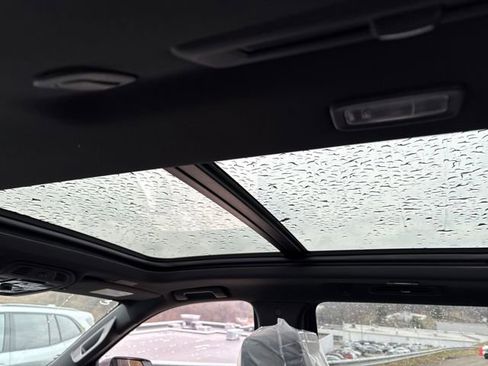 New 2026 GMC Yukon XL AT4 w/ AT4 Premium Plus Package image 6