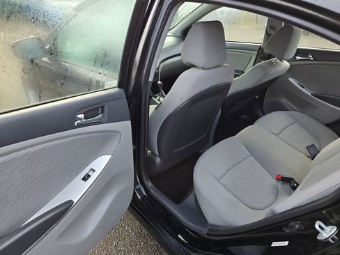 Used 2014 Hyundai Accent GLS w/ Option Group 2 image 15