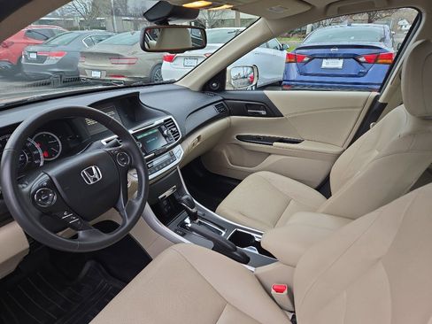 Used 2015 Honda Accord EX-L image 9