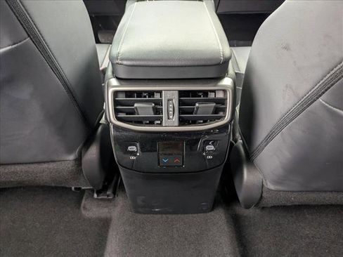 Used 2024 Lexus RX 350 Premium image 13