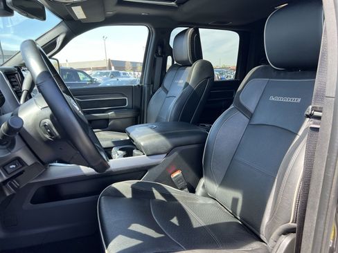 Used 2024 RAM 2500 Laramie w/ Night Edition image 21