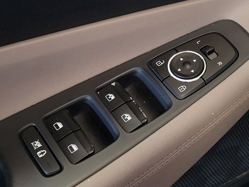 Used 2019 Hyundai Santa Fe SEL w/ Cargo Package FWD image 27