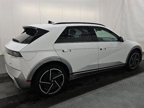 Used 2025 Hyundai Ioniq 5 Limited image 4