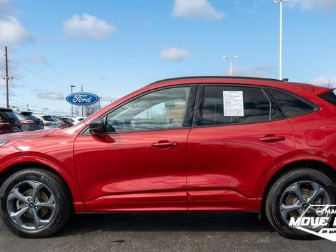 Used 2023 Ford Escape ST-Line w/ Tech Pack #1 image 8