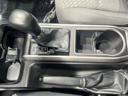 Used 2022 Toyota Tacoma SR5 image 19