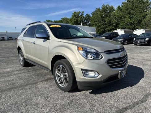 Used 2016 Chevrolet Equinox LTZ w/ Enhanced Convenience Package FWD image 11