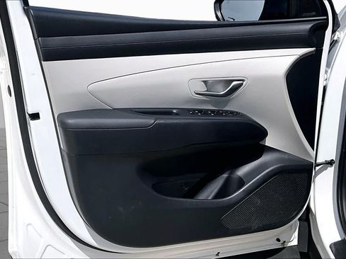 Certified 2025 Hyundai Tucson SEL FWD image 20