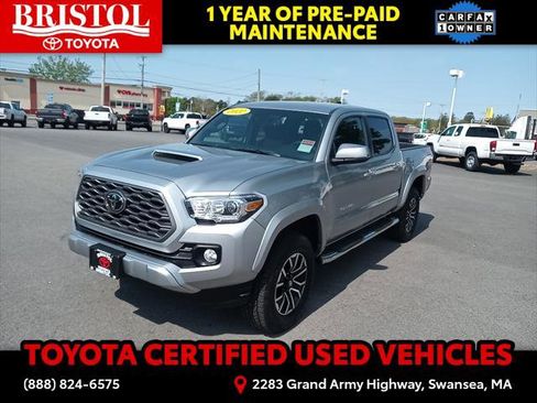 Certified 2022 Toyota Tacoma TRD Sport image 3