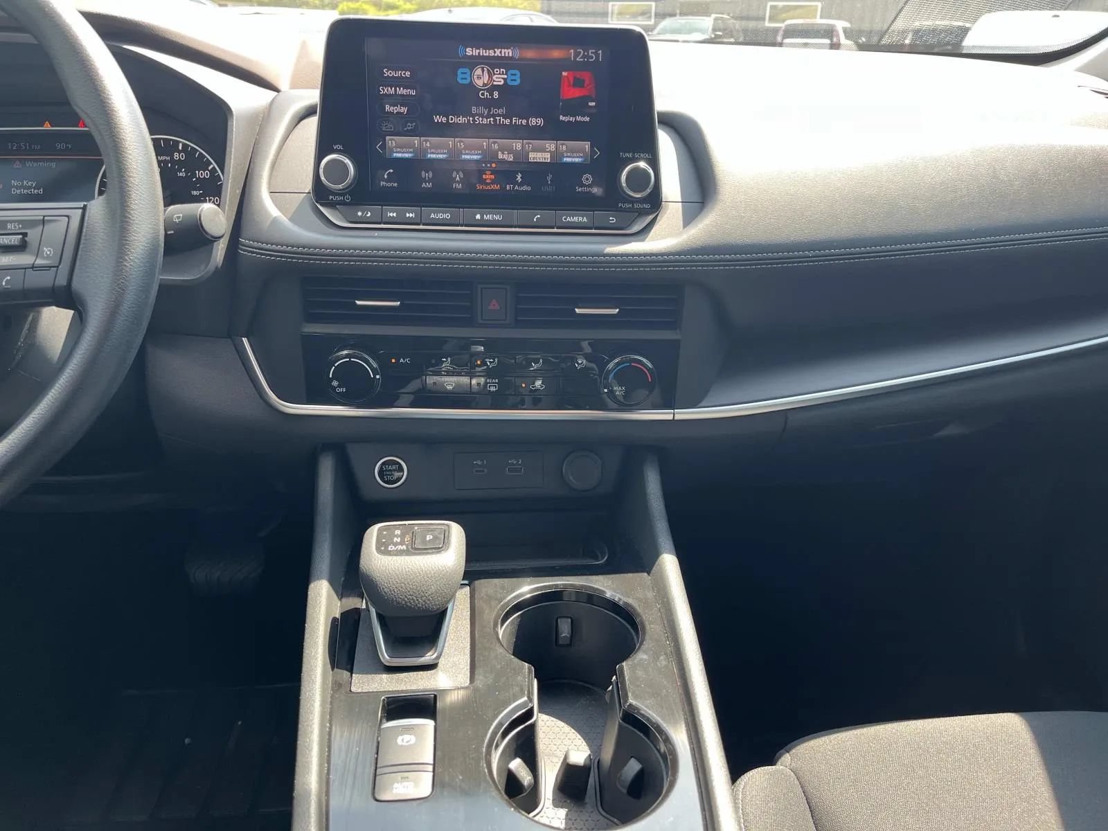 Used 2023 Nissan Rogue S FWD image 17