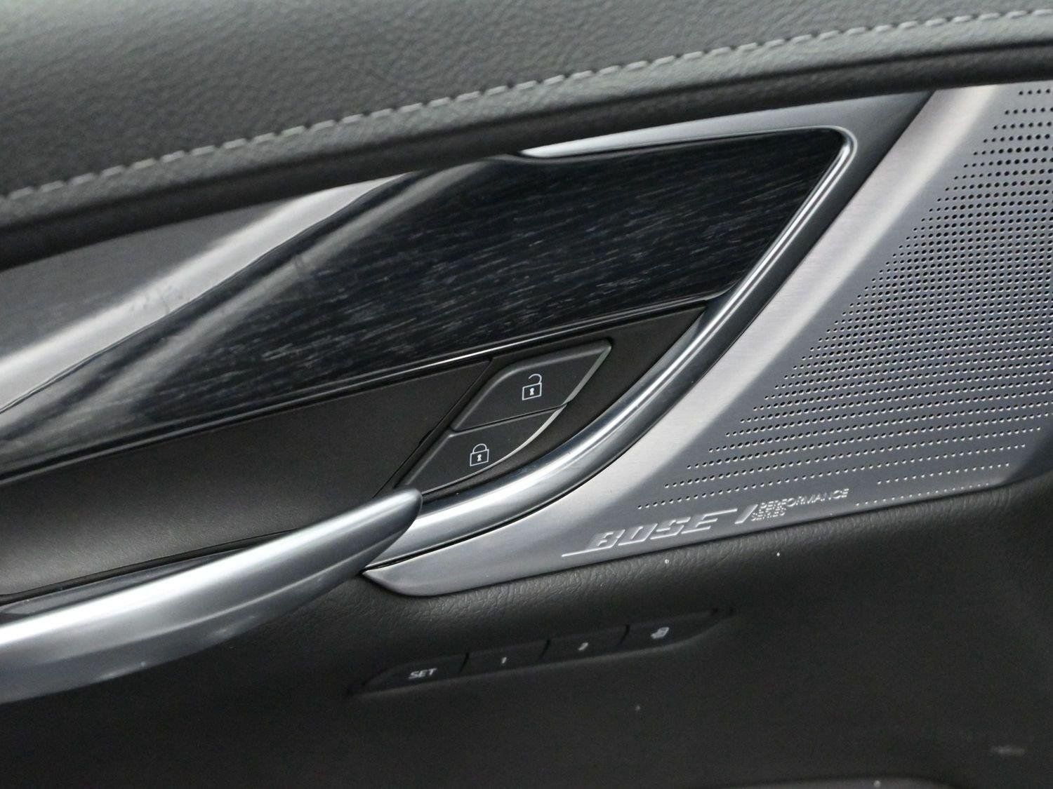 Used 2023 Cadillac XT5 Premium Luxury FWD image 9