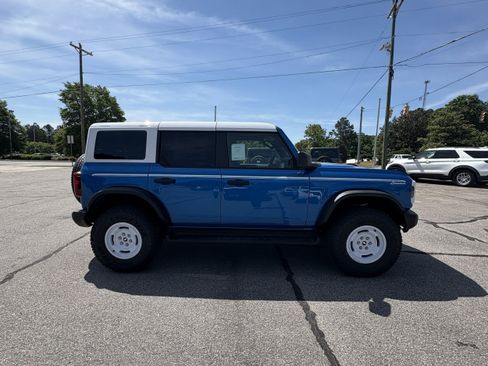 New 2026 Ford Bronco Heritage Edition AWD/4WD image 11