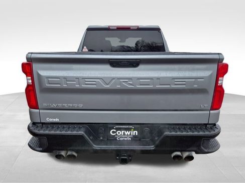 Used 2025 Chevrolet Silverado 1500 LT Trail Boss w/ Protection Package AWD/4WD image 11