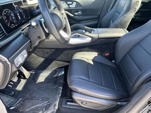 Certified 2025 Mercedes-Benz GLS 450 4MATIC image 10