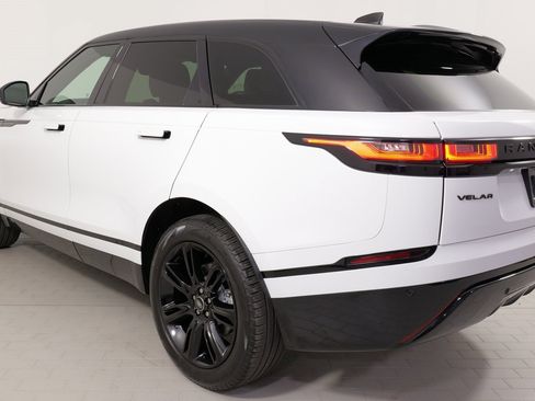 Used 2023 Land Rover Range Rover Velar R-Dynamic S image 14