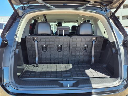 Used 2025 Honda Pilot EX-L image 23