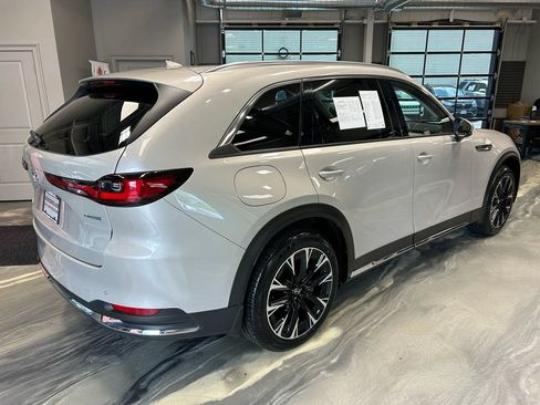 Used 2024 MAZDA CX-90 Plug-In Hybrid w/ Premium Plus AWD/4WD image 29
