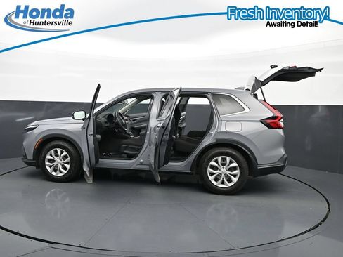 Used 2025 Honda CR-V LX image 47