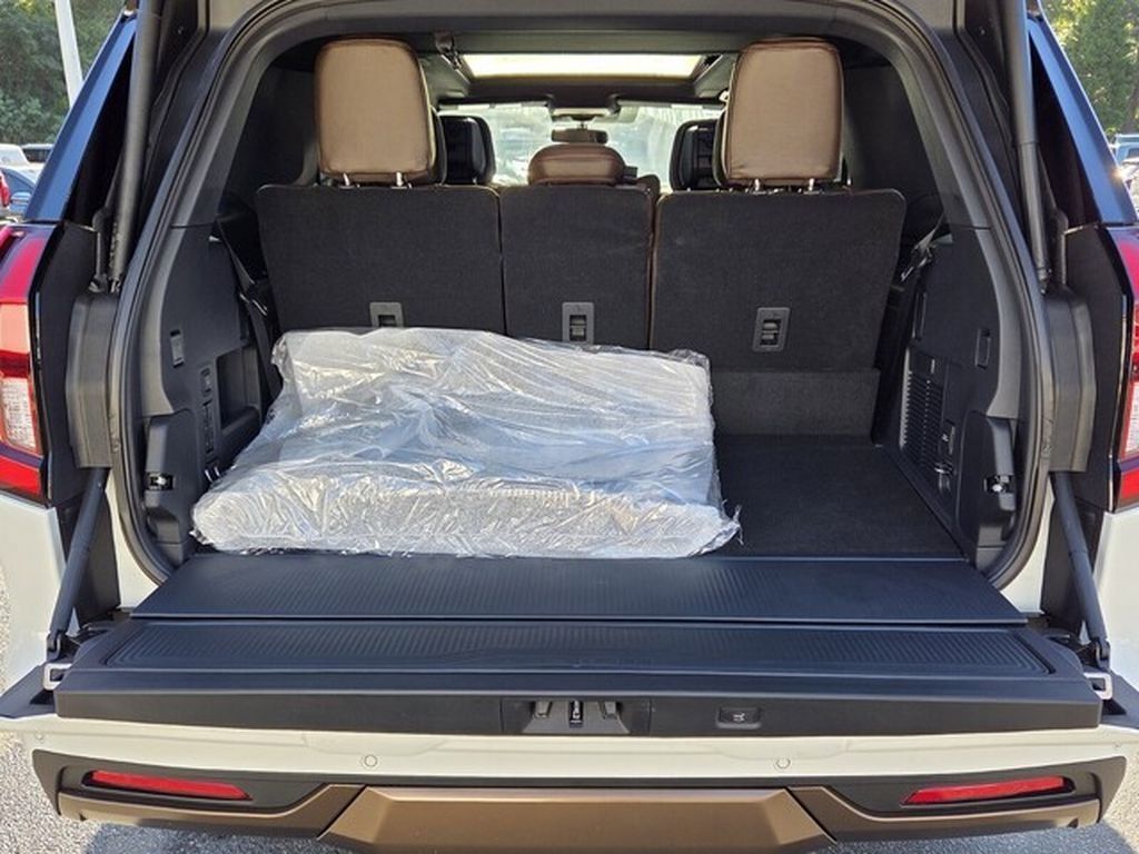 New 2027 Ford Expedition King Ranch AWD/4WD image 15