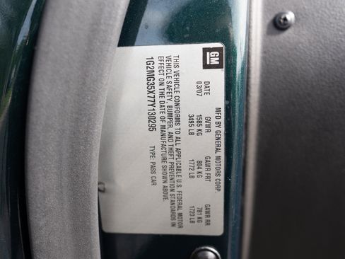 Used 2007 Pontiac Solstice GXP w/ Premium Package RWD image 41
