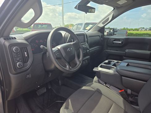 Certified 2021 Chevrolet Silverado 1500 Custom Trail Boss w/ LPO, Dark Essentials Package AWD/4WD image 11