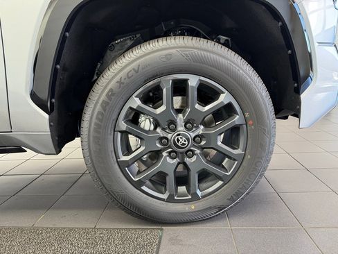 New 2026 Toyota Tundra Platinum image 59