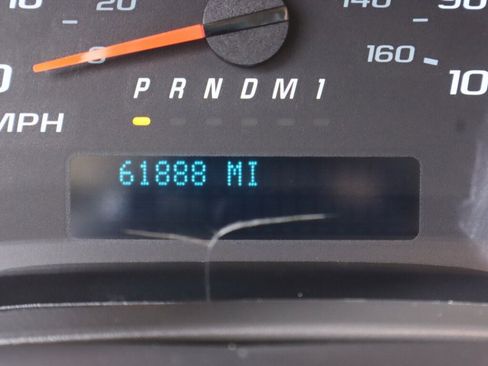Used 2014 Chevrolet Express 2500 Extended RWD image 14