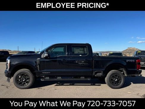 New 2026 Ford F250 Lariat w/ Black Appearance Package AWD/4WD image 2