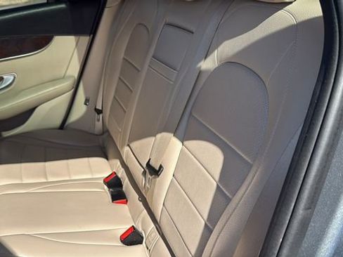 Used 2018 Mercedes-Benz GLC 300 image 28