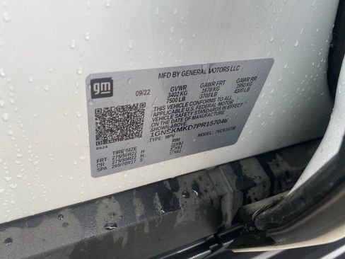 Used 2023 Chevrolet Tahoe LS AWD/4WD image 16