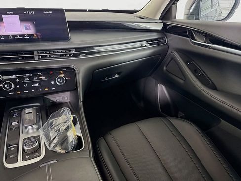 Certified 2025 INFINITI QX60 Pure image 23