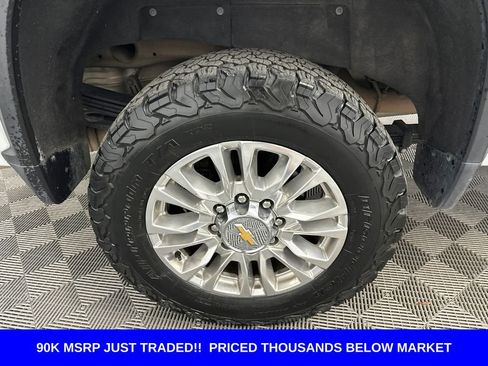 Used 2022 Chevrolet Silverado 2500 High Country w/ Z71 Off-Road Package AWD/4WD image 19