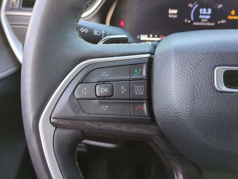 Used 2023 Jeep Grand Cherokee L Limited w/ Black Appearance Package RWD image 24