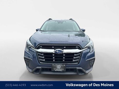 Used 2023 Subaru Ascent Limited image 7
