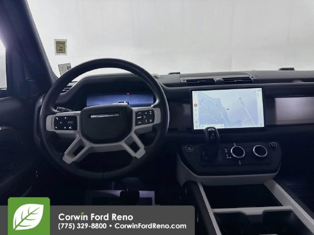 Used 2025 Land Rover Defender 110 X-Dynamic SE AWD/4WD image 25