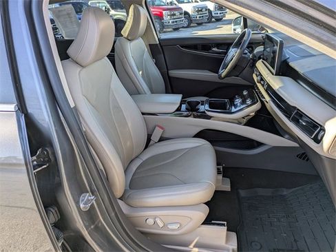 Used 2022 Lincoln Nautilus Reserve w/ Monochromatic Package image 24