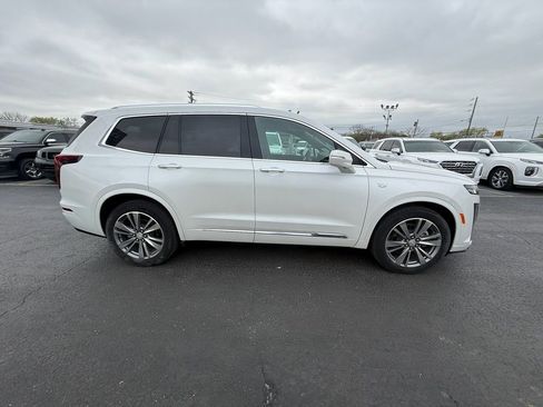 Used 2020 Cadillac XT6 Premium Luxury image 2