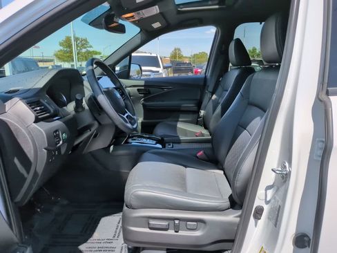Used 2023 Honda Passport Elite image 21