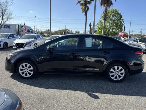 Used 2024 Toyota Corolla LE image 7