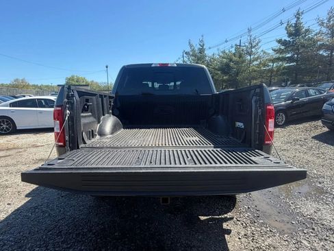 Used 2019 Ford F150 XLT w/ Equipment Group 302A Luxury AWD/4WD image 14