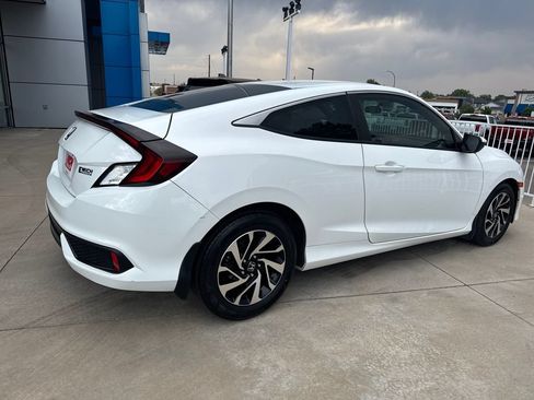 Used 2017 Honda Civic LX image 5