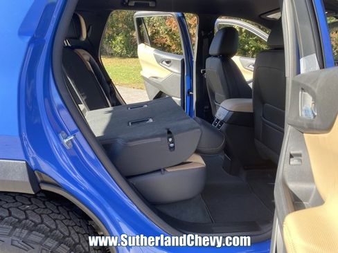 New 2026 Chevrolet Equinox ACTIV image 41