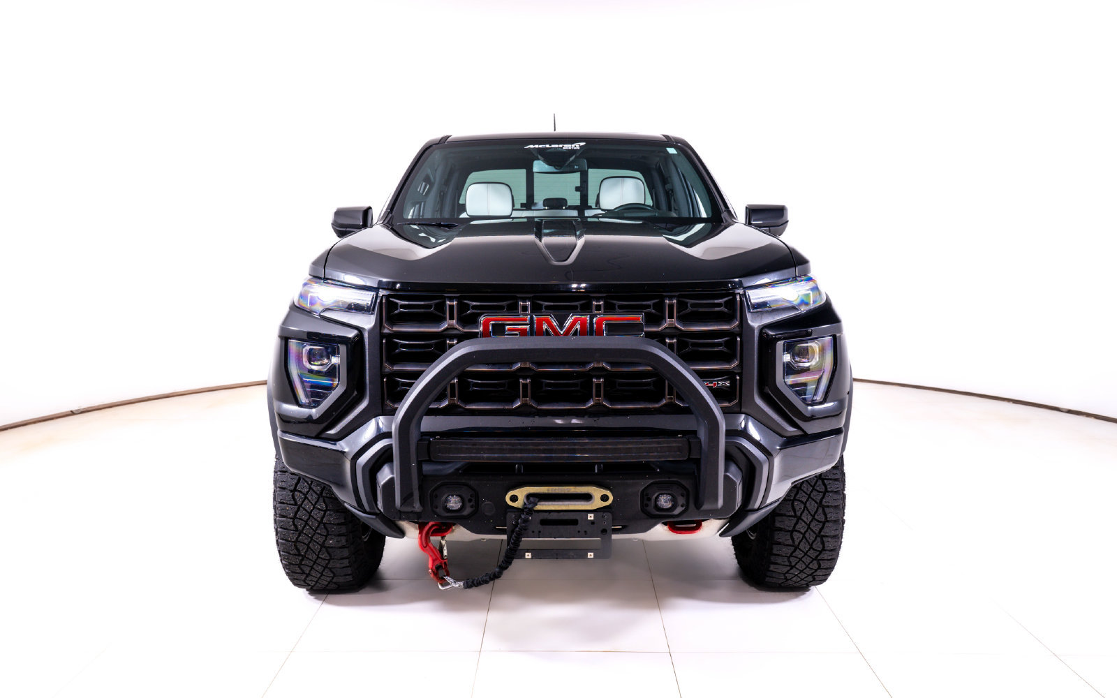 Used 2023 GMC Canyon AT4X w/ Edition 1 AWD/4WD image 9
