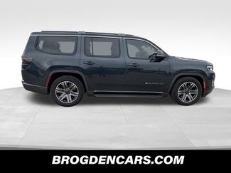 Used 2022 Jeep Wagoneer Series III w/ Convenience Group I video 2