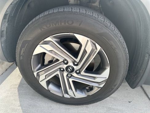 Used 2023 Hyundai Santa Fe SEL w/ Cargo Package image 16