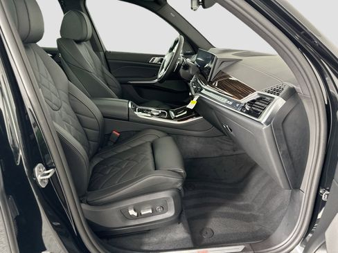 Certified 2026 BMW X5 sDrive40i w/ Premium Package image 17