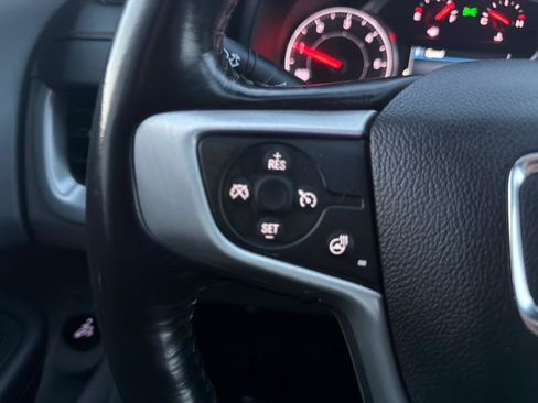 Used 2018 GMC Terrain SLT w/ Infotainment Package II image 18