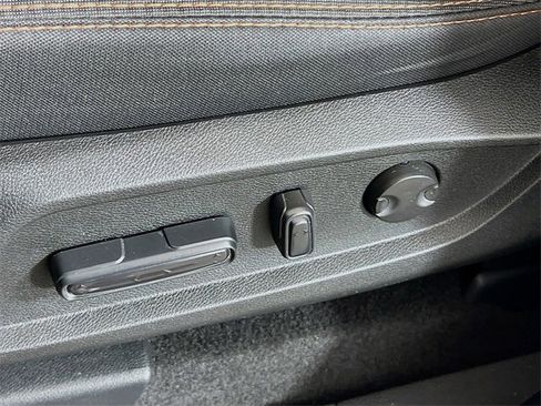 Certified 2025 Honda Pilot Sport image 17