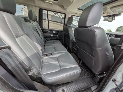 Used 2016 Land Rover LR4 HSE LUX AWD/4WD image 25
