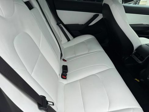 Used 2018 Tesla Model 3 Long Range AWD/4WD image 8