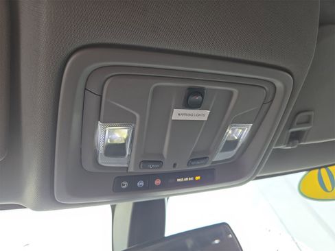 Used 2020 Chevrolet Silverado 1500 LT w/ Remote Start Package image 27